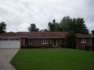 306 Debbia Dr, Winchester, KY 40391