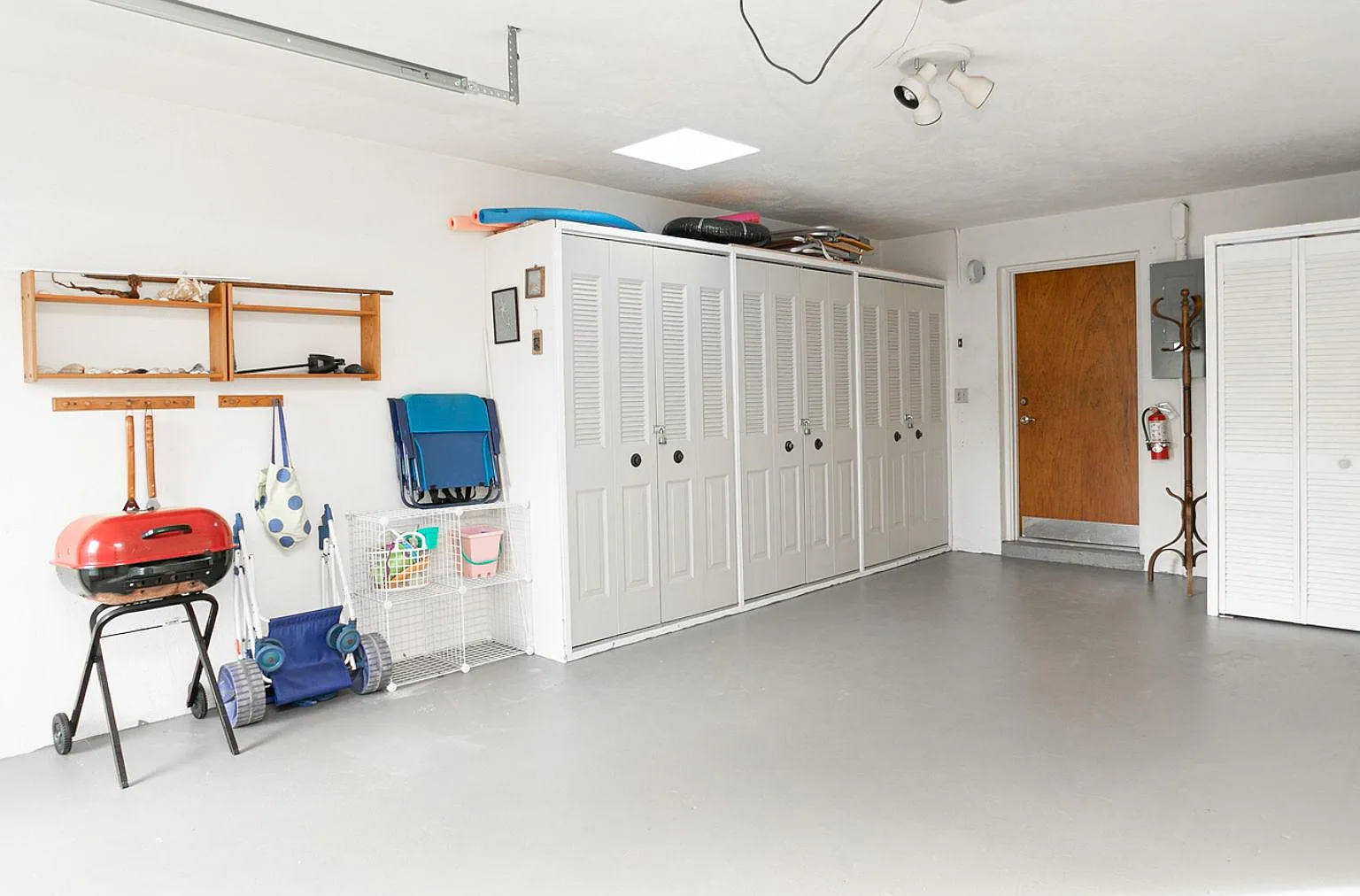 2 bed, 1200 sqft, $2,500 — Photo 3