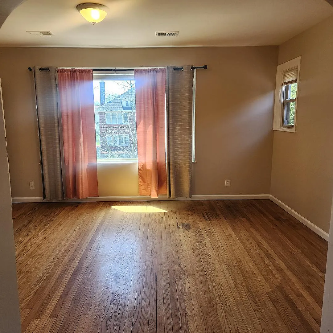 2 bed, 1153 sqft, $1,000 — Photo 3