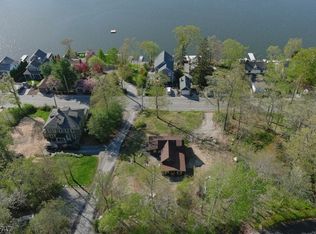 55 E Shore Culver Rd, Branchville, NJ 07826