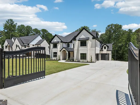 1293 E M Croy Rd, Buford, GA 30518