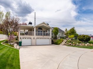 14624 S Ten Sleep Cir, Bluffdale, UT 84065