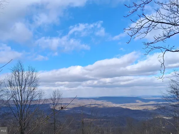 9B Fire Tower Rd, Great Cacapon, WV 25422