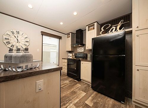 2nd image of 2884 Lena Dr