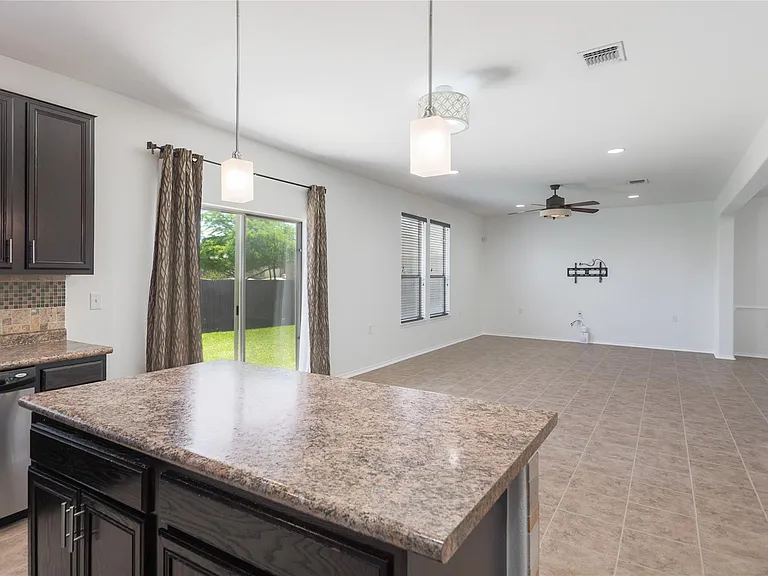 8725 Panadero Dr — Photo 11