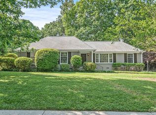 7121 Knightswood Dr, Charlotte, NC 28226