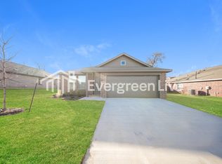 9220 SW 20th St, Oklahoma City, OK 73128