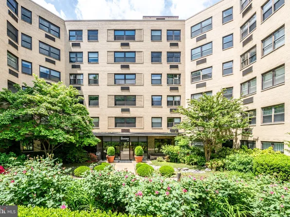 1801 Clydesdale Pl NW APT 625, Washington, DC 20009