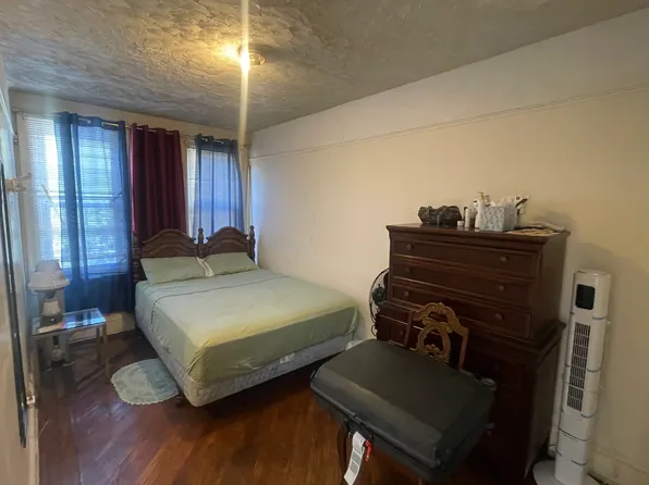 163 East 29th Street image 13 of 24