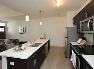 1633 W Bender Rd #C13, Milwaukee, WI 53209