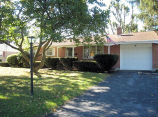 985 Daffodil Dr, Lebanon, PA 17042