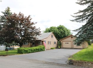 257 S 71st St, Springfield, OR 97478