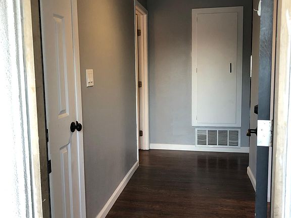 Front entryway
