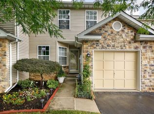 102 Heskers Ct, Monmouth Junction, NJ