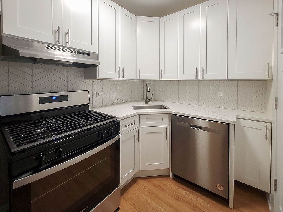 1st image of 4500.1 N Ashland Ave #G