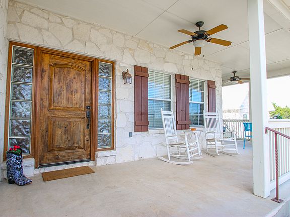 4th image of 210 Saddle Mountain Dr