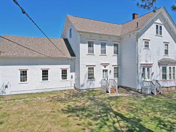 49 North Street, Machias, ME 04654