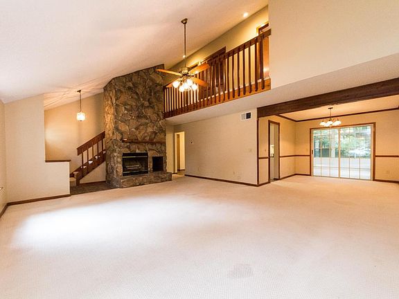 4th image of 4860 Northford Pl W