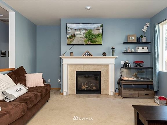 2nd image of 4753 Okanogan Dr SE