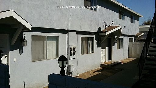 2nd image of 1401 Baker St APT D