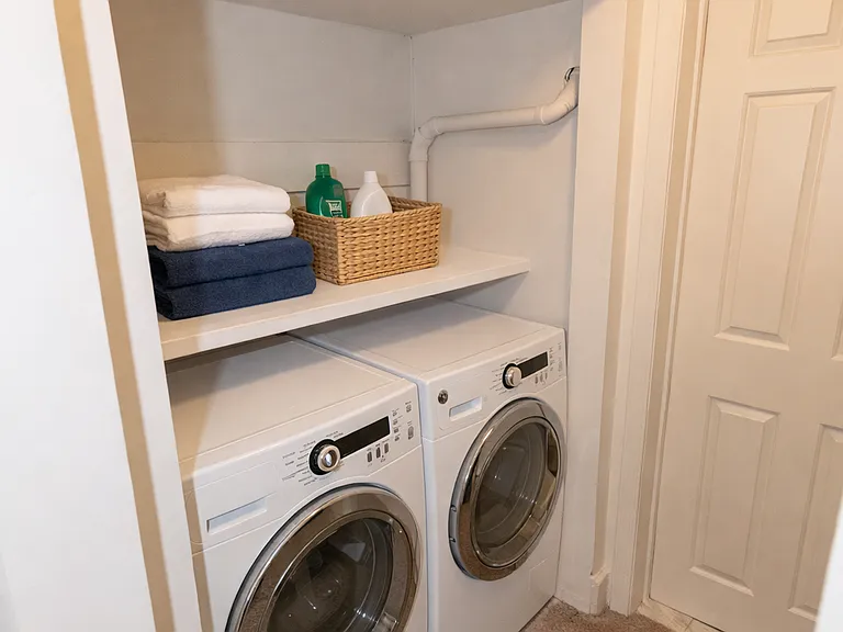 115 W Monument St #3R — Photo 9
