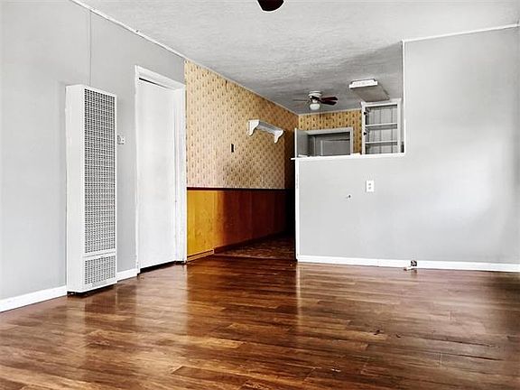 4th image of 2816 Cypress St