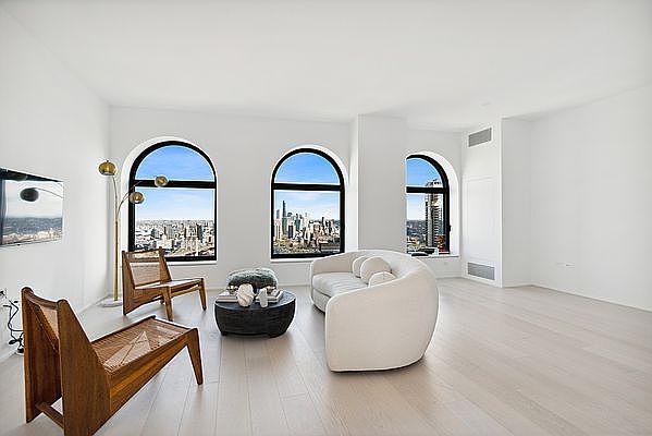 1st image of 130 William St APT 47B