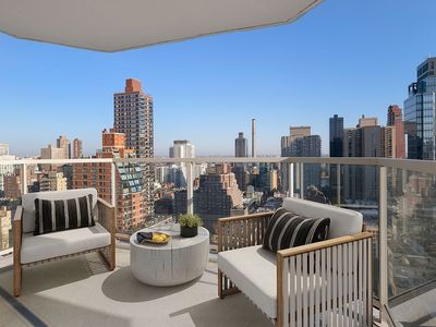 300 E 74th St APT 25B, New York, NY, 10021