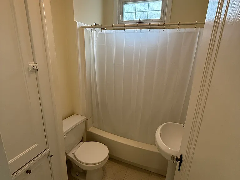 8 Starr Ct — Photo 12