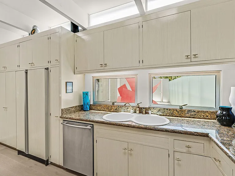 862 Pacheco St — Photo 14