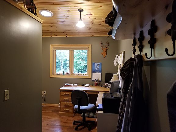 Office/mud room