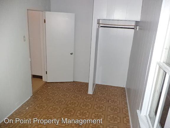 5th image of 210 1/2 W Green St