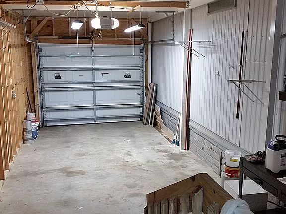 Oversize Garage