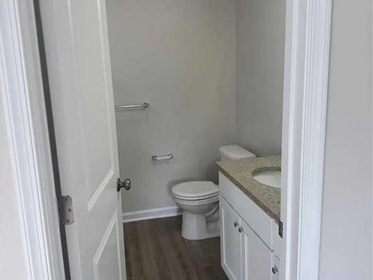 452 S Jordan St — Photo 8