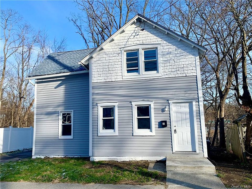 1st image of 45 N Montgomery St