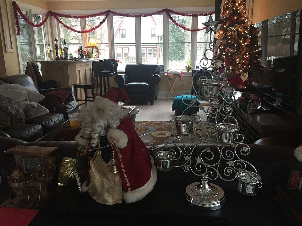 Christmas Facing Front