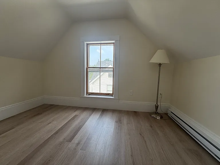 29 Florence St — Photo 11