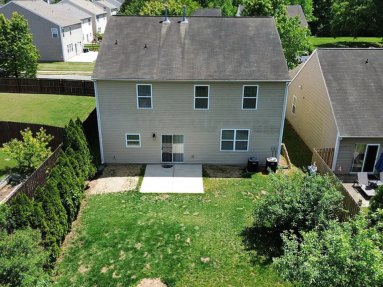 2917 Liddington Rd — Photo 3