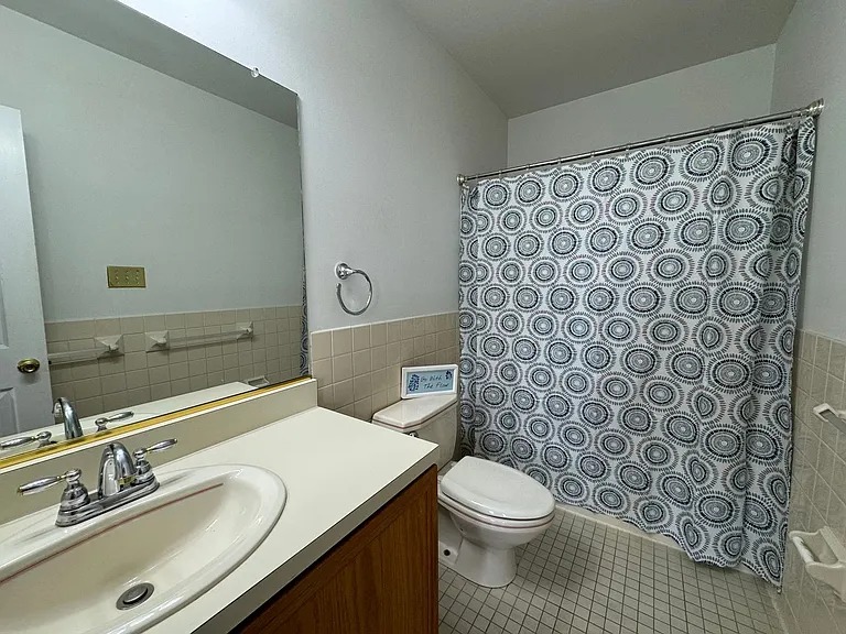 535 Main St #17 — Photo 19