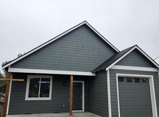 831 SW 1st St, Madras, OR 97741