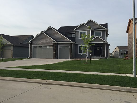 2nd image of 1015 NW 31st St