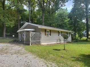 5121 S Cardwell Rd, Bloomington, IN 47403
