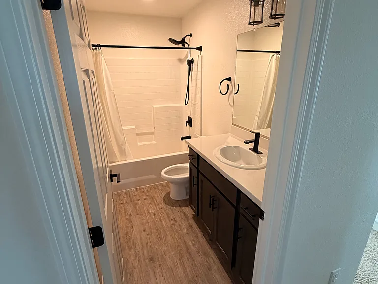 327 Las Flores Dr — Photo 14