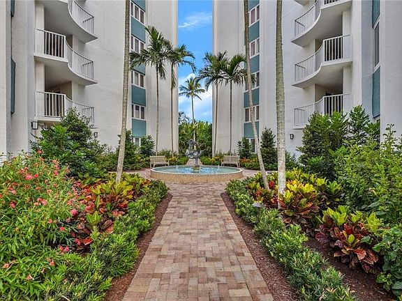 5th image of 1300 Gulf Shore Blvd N APT 205