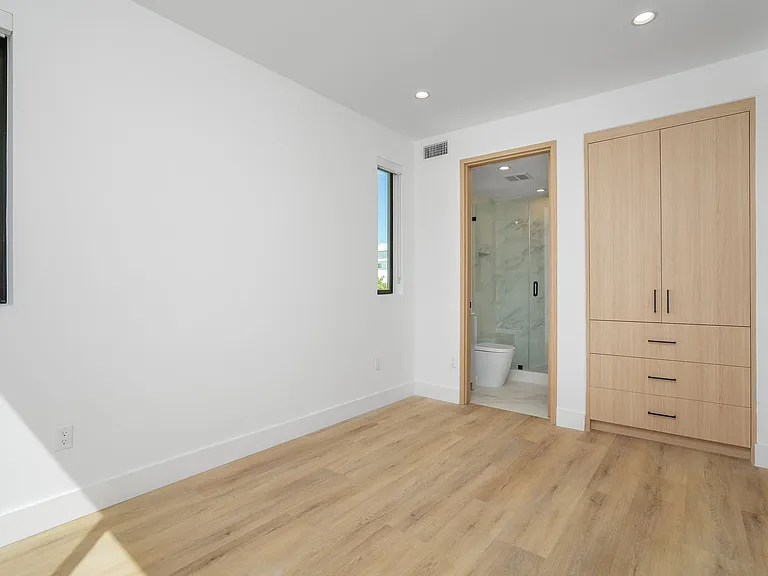 111 N Orlando Ave #1/2 — Photo 8