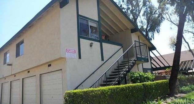 1st image of 1726 N Oak Knoll Dr APT B