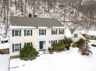 211 Limestone Rd, Ridgefield, CT 06877