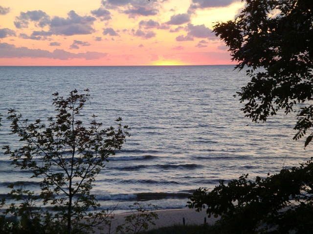 1st image of 11593 Lakeshore Dr