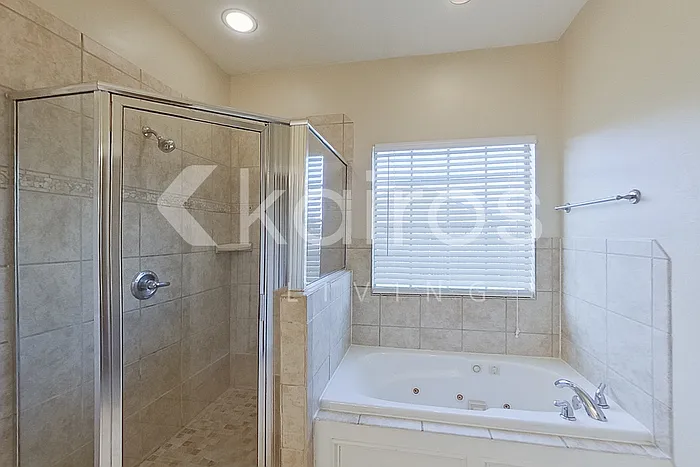812 SW 37th St — Photo 19