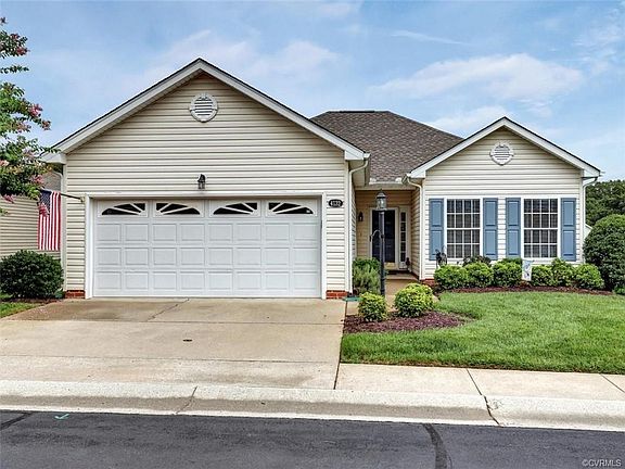 2nd image of 4132 English Holly Cir